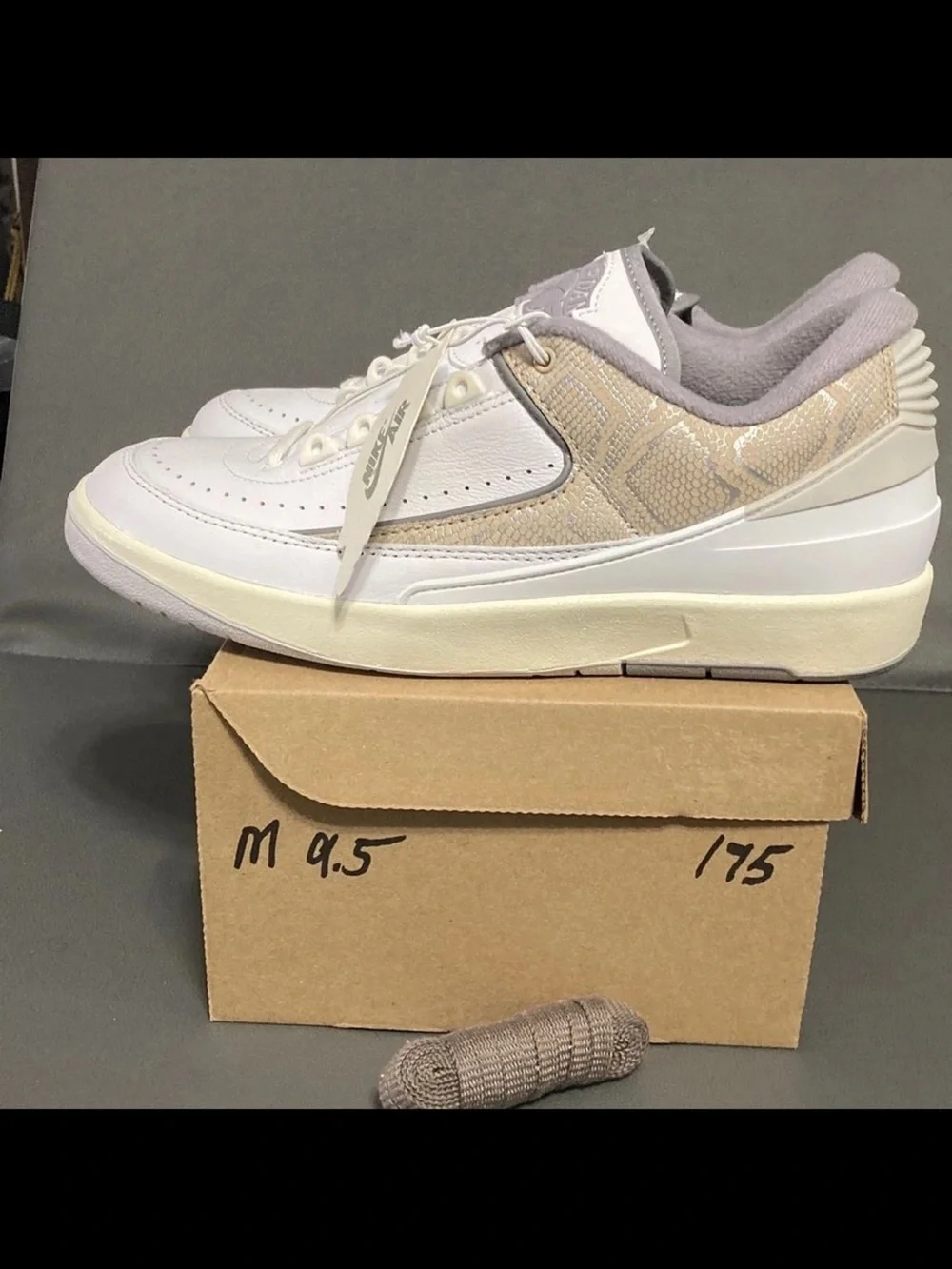 Jordan 2 Python men’s 9.5
